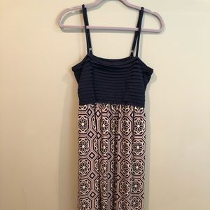 Anthropologie long sleeveless dress size Large.